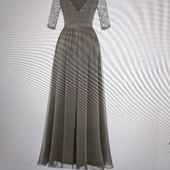 Formal dress - Picture 1 of 5